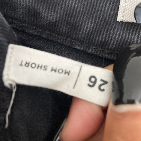 Pacsun Mom Shorts - Picture 2 of 3